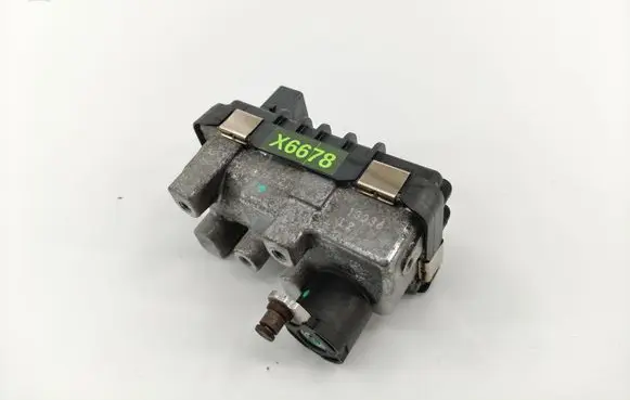 Ford Mondeo Mk III Turbine electric control actuator 6NW008412 G221