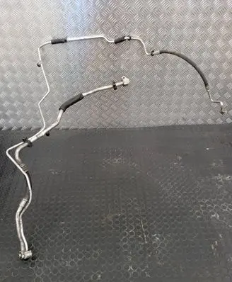 Opel Insignia A Engine coolant pipe/hose 13220105