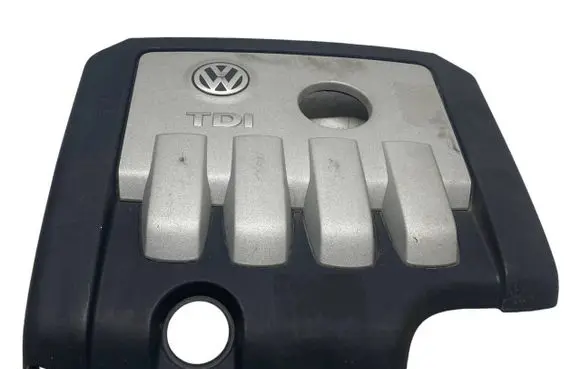 Volkswagen PASSAT B6 Engine cover (trim) 03G103925B 03G103925 03G103925BP