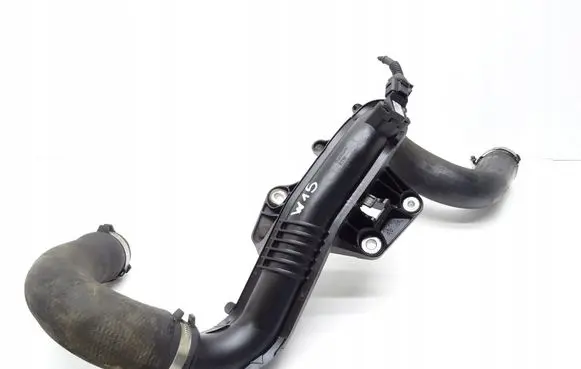 Audi A5 8T 8F Air intake duct part 8K0145673L