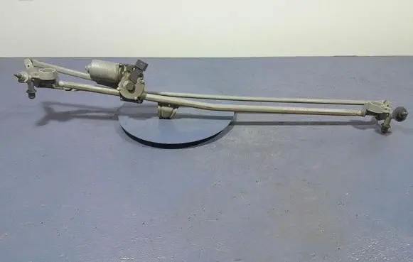 Opel Zafira B Front wiper linkage and motor 13145557