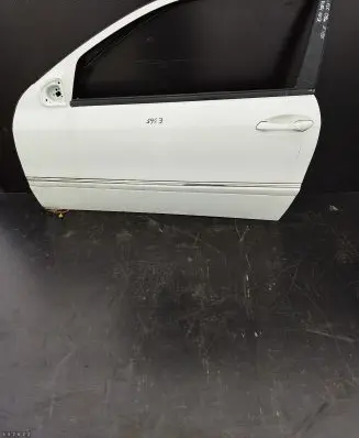 Mercedes-Benz CLC CL203 Front door