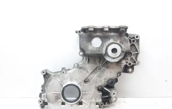 BMW 5 E60 E61 Timing chain cover 7786751 11147786751