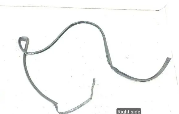 Bentley Bentayga Rubber seal rear door 36A839120