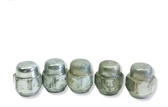 Nissan Qashqai+2 Nuts/bolts 