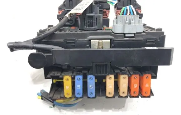 Peugeot 407 BSM Control unit 9658539280