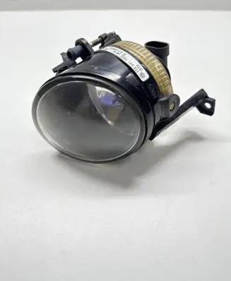 Volkswagen Golf Plus Front fog light 1T0941700C E26015SAE