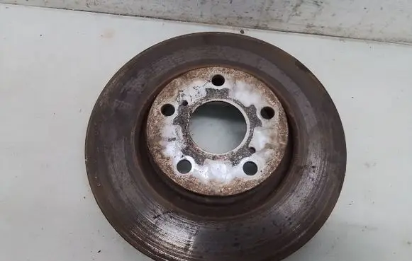 Toyota Avensis T250 Front brake disc