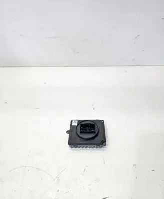 Audi A3 S3 8V Headlight ballast module Xenon 4K0941572DD 4K0941572DDOK
