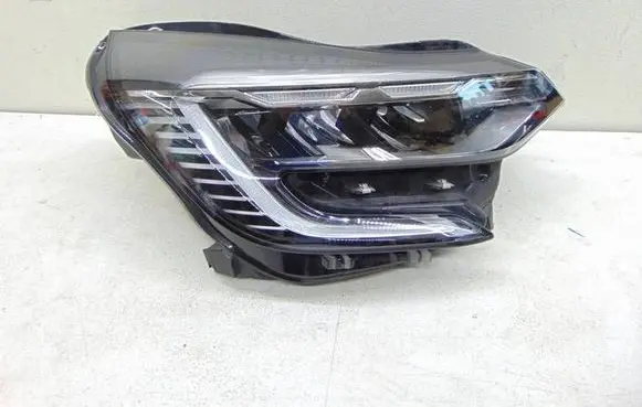 Renault Captur II Headlight/headlamp 01393012 1EX2472 260104900R