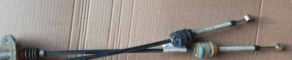 Toyota Avensis T250 Gear shift cable linkage
