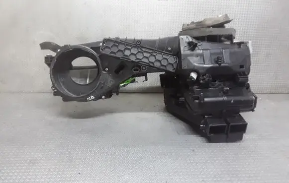 Interior heater climate box assembly