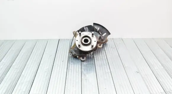 Hyundai i20 (PB PBT) Front wheel hub 956711J000