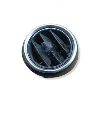 Mercedes-Benz C W205 Dash center air vent grill A2058304504