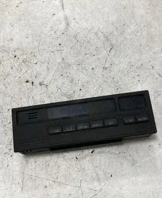 BMW 3 E36 Screen/display/small screen 8363579 228600036305 273506
