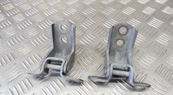 Nissan X-Trail T32 Front door hinge set 80400JN00A