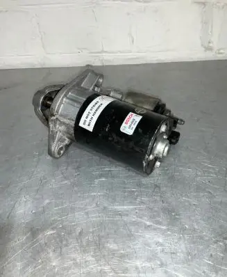 BMW 5 E60 E61 Starter motor 7610343 92965626