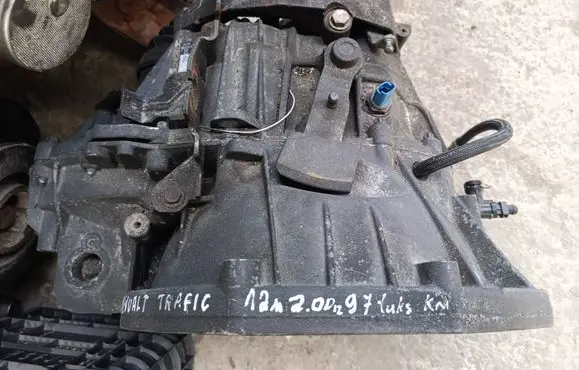 Renault Trafic II (X83) Manual 6 speed gearbox 