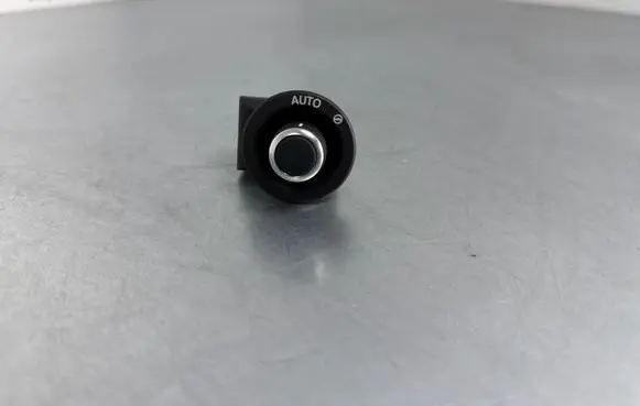 Jaguar F-Pace Steering wheel adjustment switch FW936465BB 10125308 2908170054