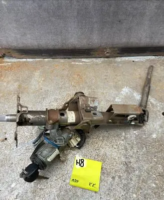 Toyota Yaris Steering wheel axle 45020521 7894