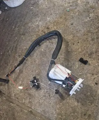 Volvo V70 In-tank fuel pump 31372892