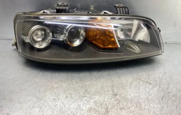 Fiat Punto (188) Headlight/headlamp 89100448