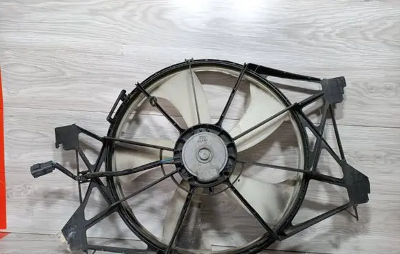 Dodge VAN RAM Electric radiator cooling fan 268000-9014