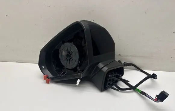Audi Q2 - Front door electric wing mirror 81C857409C