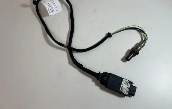 Volvo XC90 Lambda probe sensor 32203032