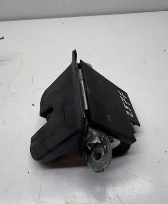 Volkswagen Golf V Tailgate lock latch 5F4827505C