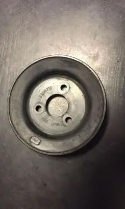 BMW 5 E39 Power steering pump pulley 2246719