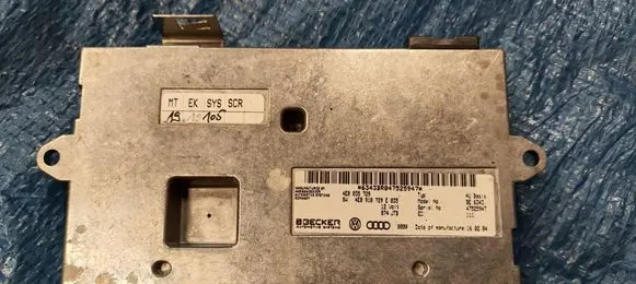 Audi A8 S8 D3 4E MMI control unit 4E0035729
