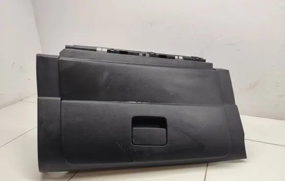 Nissan Micra K14 Glove box 685105FA1A 00227328