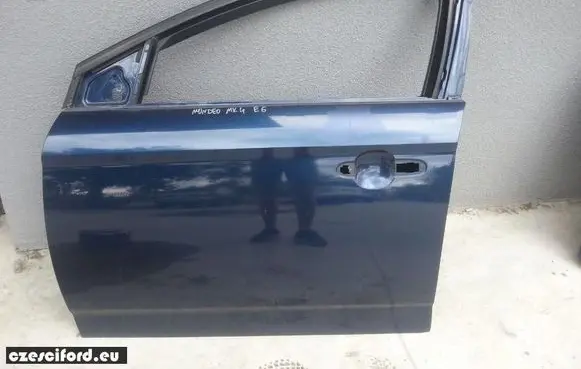 Ford Mondeo MK IV Front door