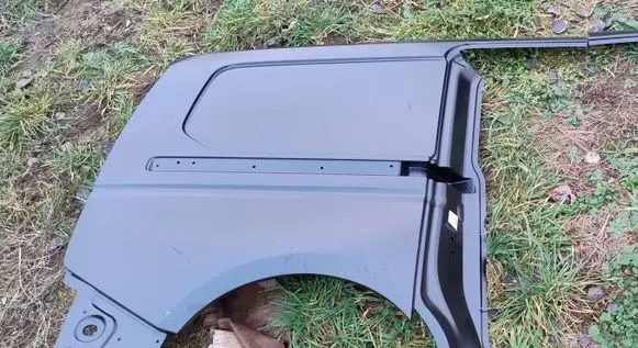 Volkswagen Caddy Side car body part 2k4809604b