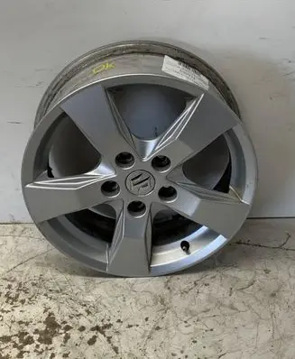 Suzuki SX4 R16 alloy rim 