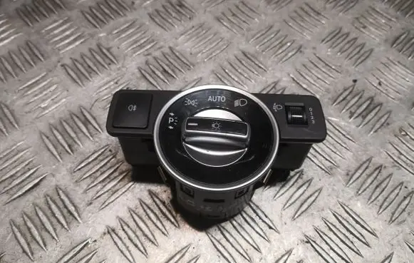 Mercedes-Benz C W204 Light switch 2049053103 A2049053103