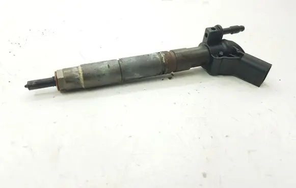 Chrysler 300 - 300C Fuel injector A6420701887 0445115072