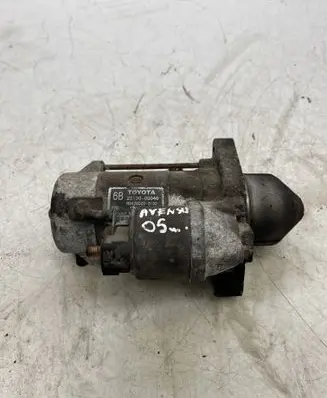 Toyota Avensis T250 Starter motor 281000G040