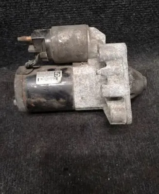 Citroen C5 Starter motor M000T22471 9663528880