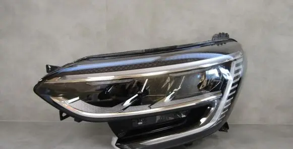 Renault Megane IV Headlight/headlamp 260604081R