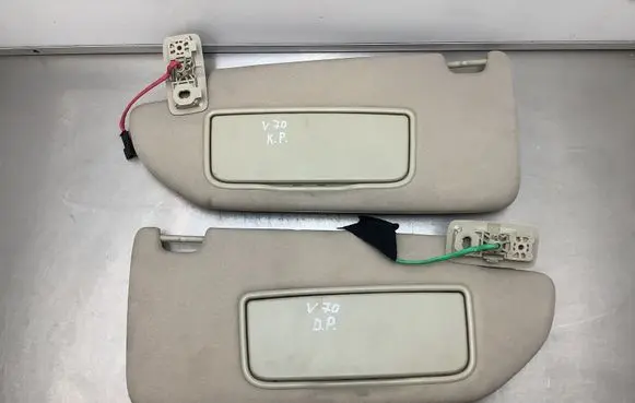 Volvo V70 Sun visor