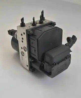 Volkswagen Polo ABS Pump 6Q0614517K 0265225160 0265950073