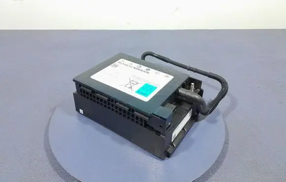 Renault Captur Hybrid / electric car battery 244108822R