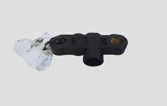 Ford Mondeo Mk III Crankshaft position sensor XS706023AC