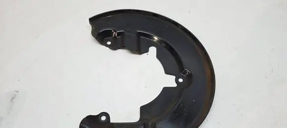 Volvo V40 Front brake disc dust cover plate 31340526