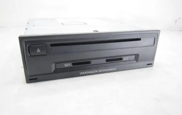 Volkswagen Golf VII Navigation unit CD/DVD player 5G0035846A FA0300016A