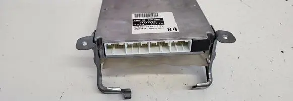 Toyota Corolla E120 E130 Engine control unit/module 2750009341 8966112A10