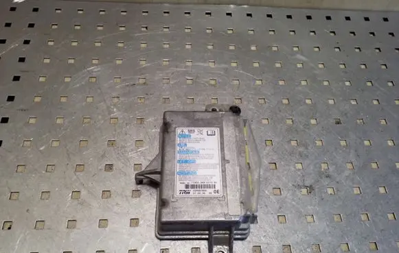 Honda CR-V Airbag control unit/module 77960SKNE014M1