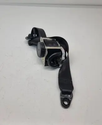 Jaguar F-Pace Rear seatbelt